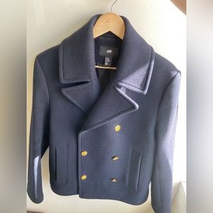 SOLD H&M Navy wool-blend peacoat, stunning piece with golden buttons!